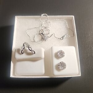 Elegant Silver Lusso Moissanite Jewelry Set